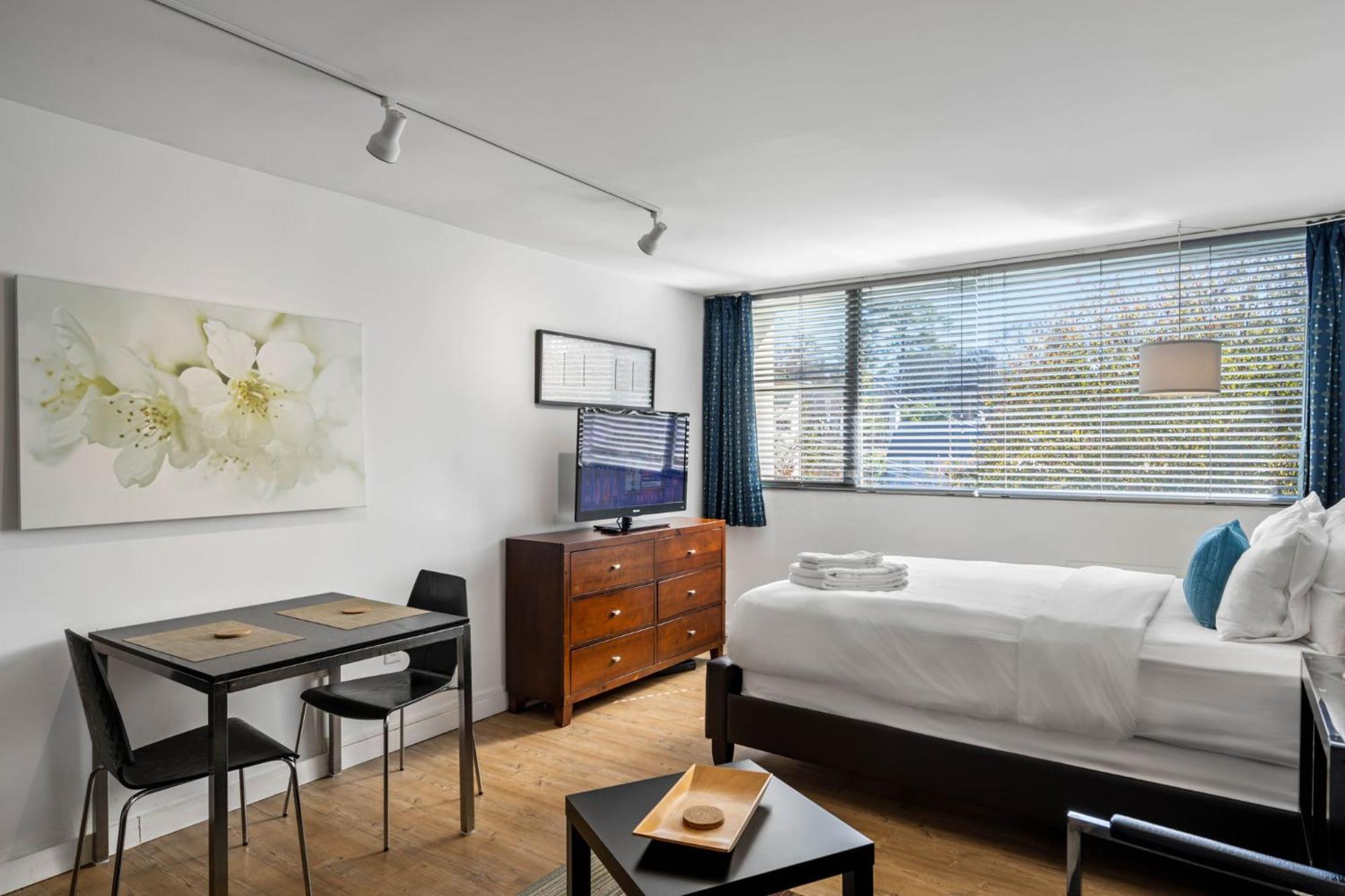 Studios On 25Th By Bca Furnished Apartments アトランタ 部屋 写真