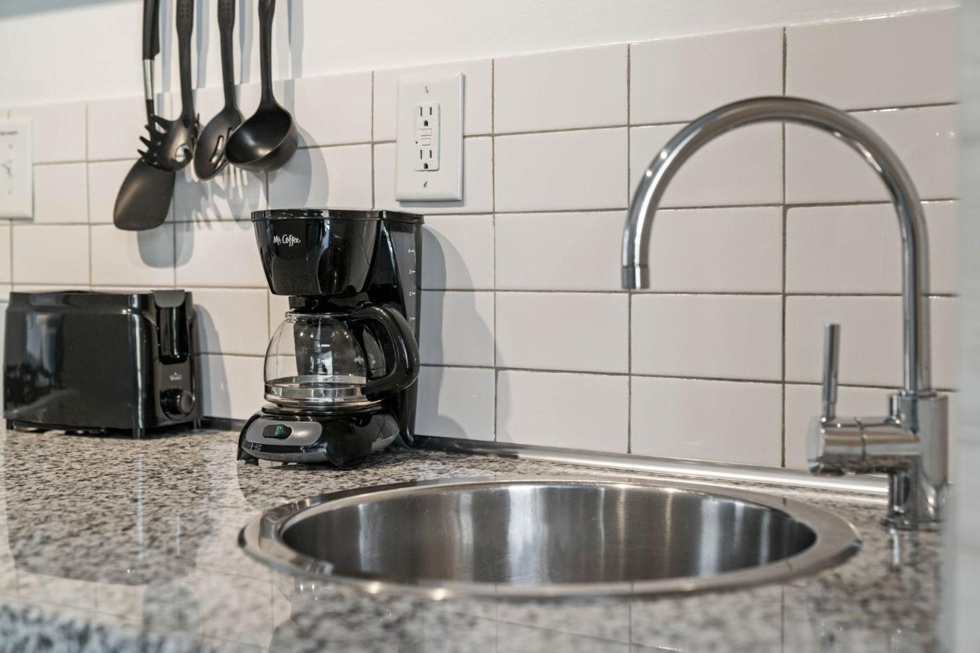 Studios On 25Th By Bca Furnished Apartments アトランタ 部屋 写真