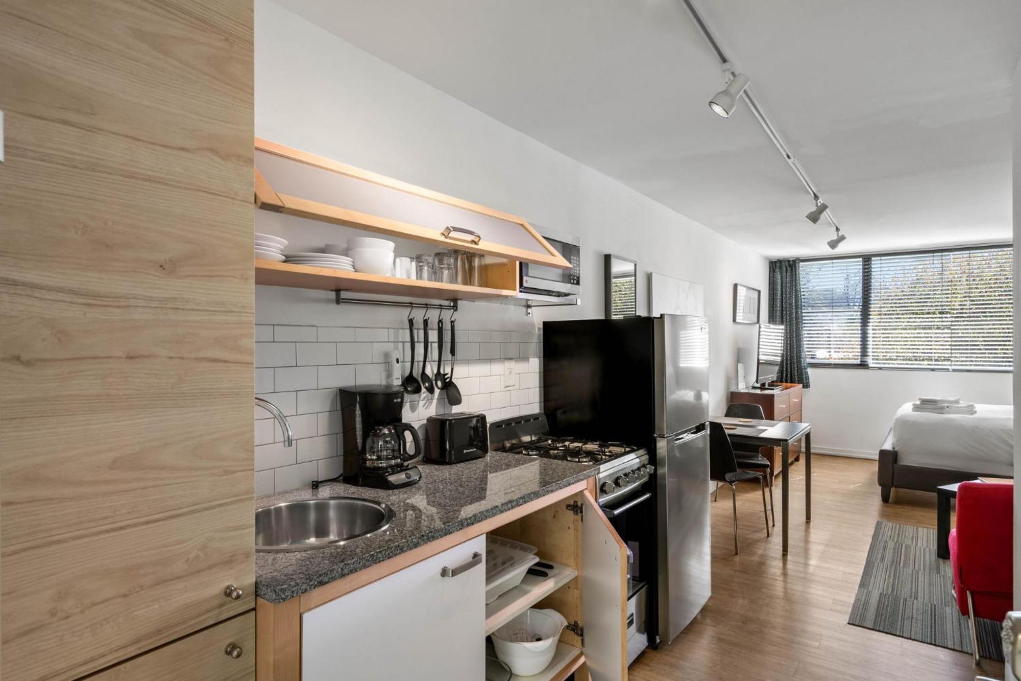 Studios On 25Th By Bca Furnished Apartments アトランタ 部屋 写真